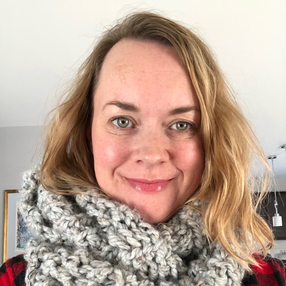 Meet your Posher, Michele - Picture 3 of 5